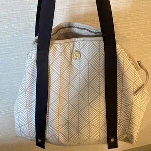 Lululemon gym bag